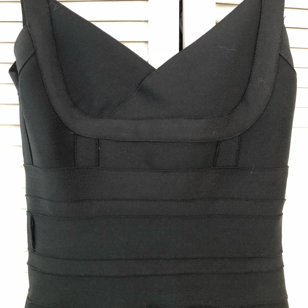 Black Sleeveless Jumpsuit - Picture 8 of 16